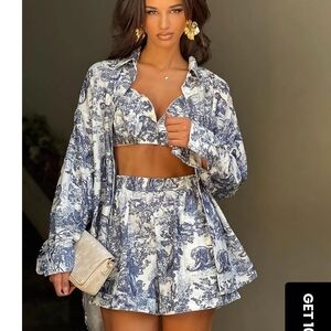 Commense Blue and White Printed Set